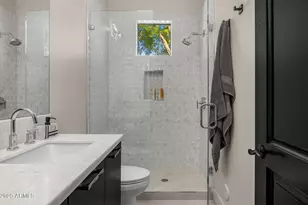 6650 N Hillside Dr, Paradise Valley, AZ 85253 - Photo 17