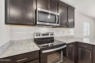 354 E Ridgeview Trl, Casa Grande, AZ 85122 - Photo 11