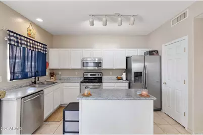 1532 S 172nd Lane, Goodyear, AZ 85338 - Photo 3