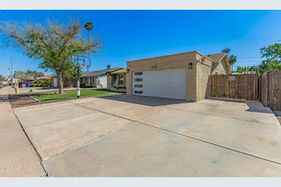 535 W Pantera Avenue, Mesa, AZ 85210 - Photo 3