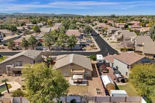 973 N Sunnyvale Ave, Gilbert, AZ 85234 - Photo 49