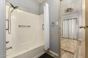 10960 N 67th Ave, Glendale, AZ 85304 - Photo 23