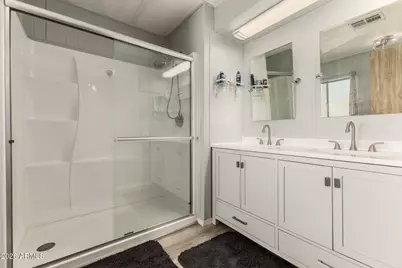 10960 N 67th Avenue #156, Glendale, AZ 85304 - Photo 19