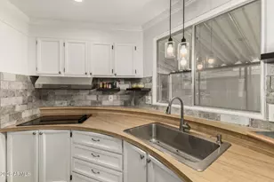 10960 N 67th Ave, Glendale, AZ 85304 - Photo 7