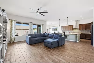 18932 W Windsor Boulevard, Litchfield Park, AZ 85340 - Photo 23