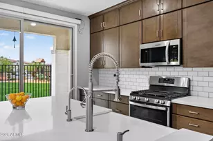 690 N Sparrow Ct, Gilbert, AZ 85234 - Photo 15