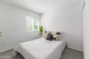 10207 North 8th St, Phoenix, AZ 85020 - Photo 13