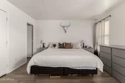 8531 E Kiowa Avenue, Mesa, AZ 85209 - Photo 15