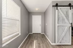 8531 E Kiowa Ave, Mesa, AZ 85209 - Photo 5