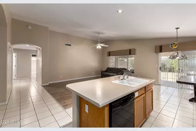 22016 N 66th Lane, Glendale, AZ 85310 - Photo 7