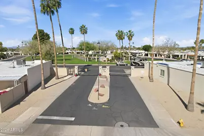 14036 N 30th Lane, Phoenix, AZ 85053 - Photo 27