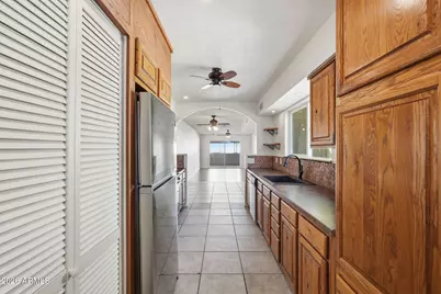 14036 N 30th Lane, Phoenix, AZ 85053 - Photo 15