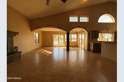 11003 W Laurelwood Lane, Avondale, AZ 85392 - Photo 13