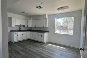 5707 N 64th Dr, Glendale, AZ 85301 - Photo 9