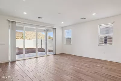 2621 E Villa Linda Drive, Phoenix, AZ 85024 - Photo 11