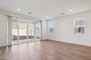 2621 E Villa Linda Dr, Phoenix, AZ 85024 - Photo 11