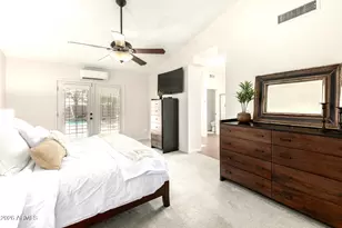 3827 E Glenhaven Dr, Phoenix, AZ 85048 - Photo 13