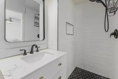 641 N Dawn Circle, Mesa, AZ 85203 - Photo 17