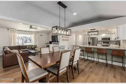 641 N Dawn Circle, Mesa, AZ 85203 - Photo 5