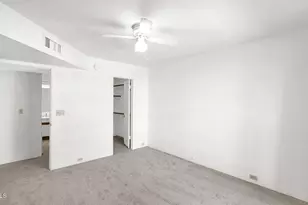 7557 N Dreamy Draw Dr, Phoenix, AZ 85020 - Photo 13