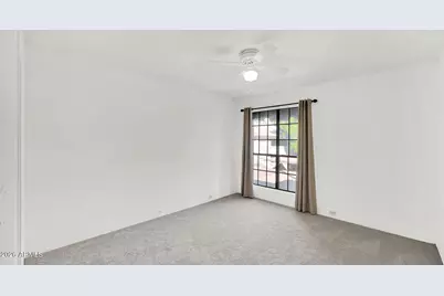 7557 N Dreamy Draw Drive #206, Phoenix, AZ 85020 - Photo 11