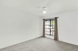 7557 N Dreamy Draw Dr, Phoenix, AZ 85020 - Photo 11