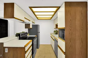 7557 N Dreamy Draw Dr, Phoenix, AZ 85020 - Photo 7