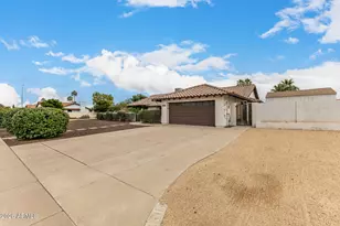4341 E Betty Elyse Ln, Phoenix, AZ 85032 - Photo 5