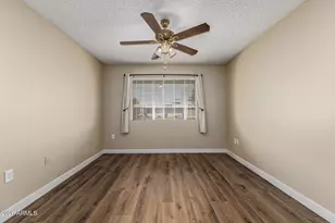 9245 N 109th Dr, Sun City, AZ 85351 - Photo 15