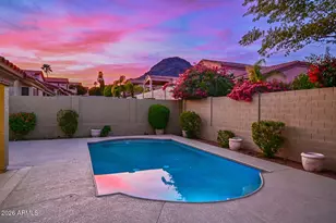 1942 E Claire Dr E, Phoenix, AZ 85022 - Photo 3