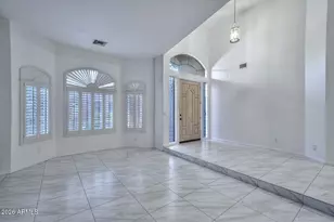 1942 E Claire Dr E, Phoenix, AZ 85022 - Photo 3