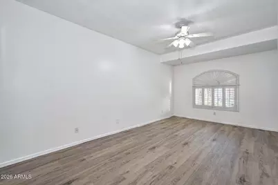 1942 E Claire Drive E, Phoenix, AZ 85022 - Photo 19