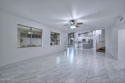 1942 E Claire Drive E, Phoenix, AZ 85022 - Photo 31