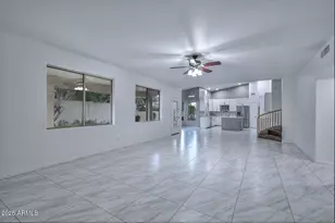 1942 E Claire Dr E, Phoenix, AZ 85022 - Photo 31