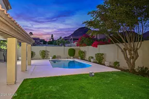 1942 E Claire Dr E, Phoenix, AZ 85022 - Photo 19