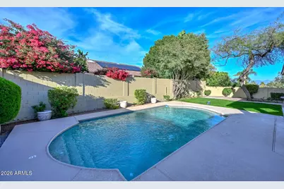 1942 E Claire Drive E, Phoenix, AZ 85022 - Photo 39