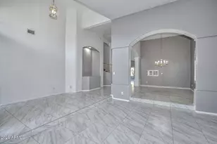 1942 E Claire Dr E, Phoenix, AZ 85022 - Photo 47