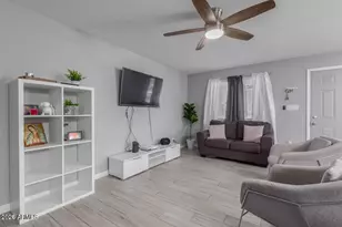 4759 E Belleview St, Phoenix, AZ 85008 - Photo 9
