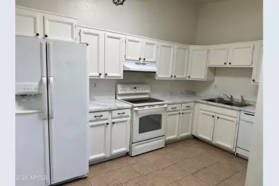 1551 E 28th Avenue #Apt 4, Apache Junction, AZ 85119 - Photo 5