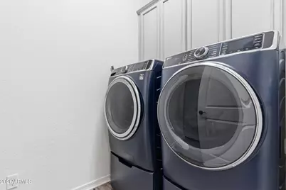 9393 W Daley Lane, Peoria, AZ 85383 - Photo 21