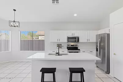 3922 E Page Avenue, Gilbert, AZ 85234 - Photo 9