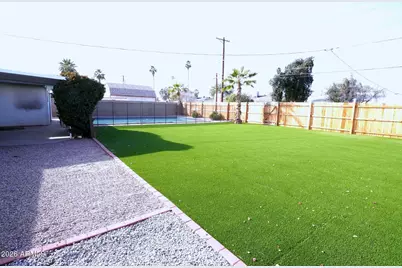 2114 W San Juan Avenue, Phoenix, AZ 85015 - Photo 19