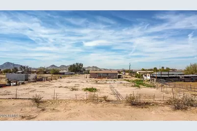 12917 S 209th Avenue, Buckeye, AZ 85326 - Photo 25