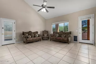 25225 N 46th Drive, Phoenix, AZ 85083 - Photo 13