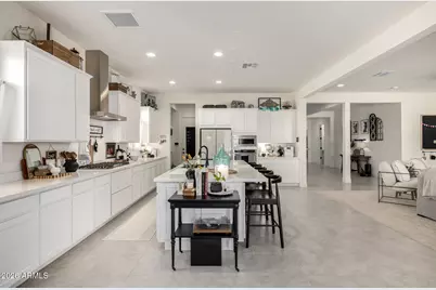 18418 W Medlock Drive, Litchfield Park, AZ 85340 - Photo 17