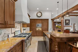 10585 E Crescent Moon Dr, Scottsdale, AZ 85262 - Photo 9