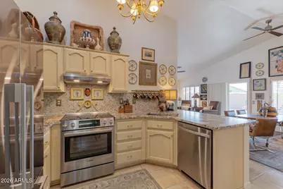 15089 W Fairmount Avenue, Goodyear, AZ 85395 - Photo 9