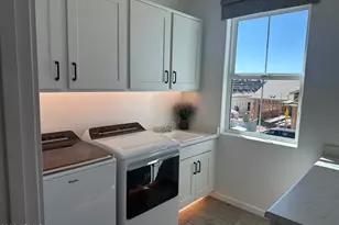 3710 E Rochelle Cir, Mesa, AZ 85213 - Photo 9