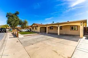 5639 W Meadowbrook Ave, Phoenix, AZ 85031 - Photo 5