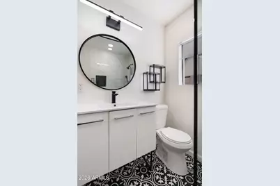930 E Whitton Avenue, Phoenix, AZ 85014 - Photo 15